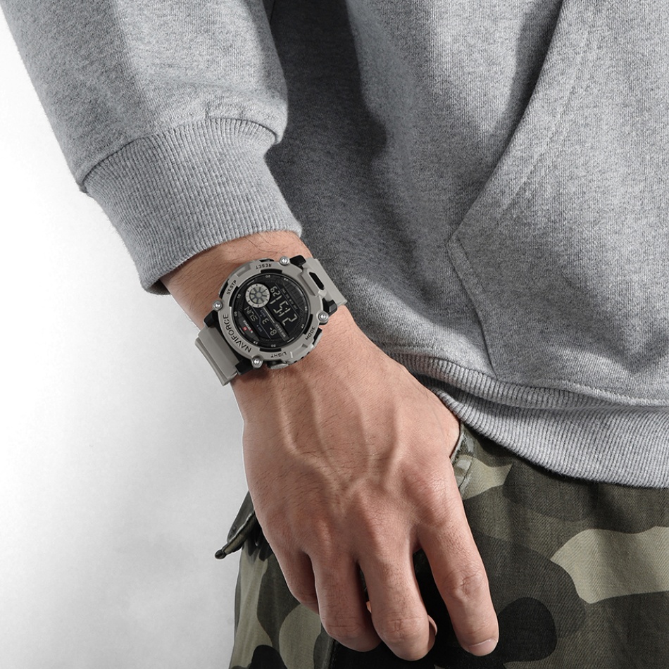 New NAVIFORCE Men's 5ATM Water - Tide Watch Surf avaliação e preço